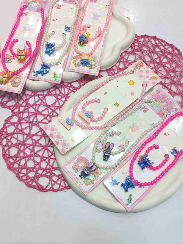 Whimsical children's pearl necklace and bracelet set